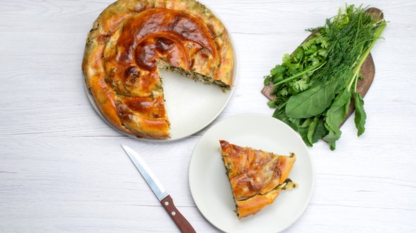 Quiche au thon et salade : un duo parfait pour un dîner léger !